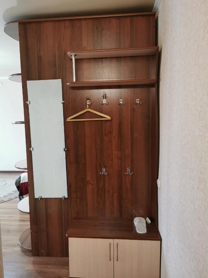 1 Комн Апартаменты В Центре Рядом С Парком Kostanay Dış mekan fotoğraf