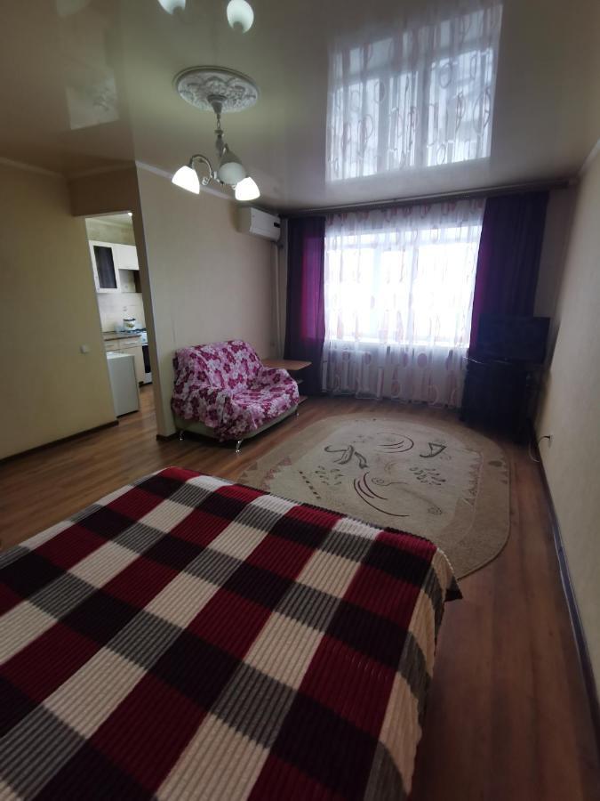 1 Комн Апартаменты В Центре Рядом С Парком Kostanay Dış mekan fotoğraf